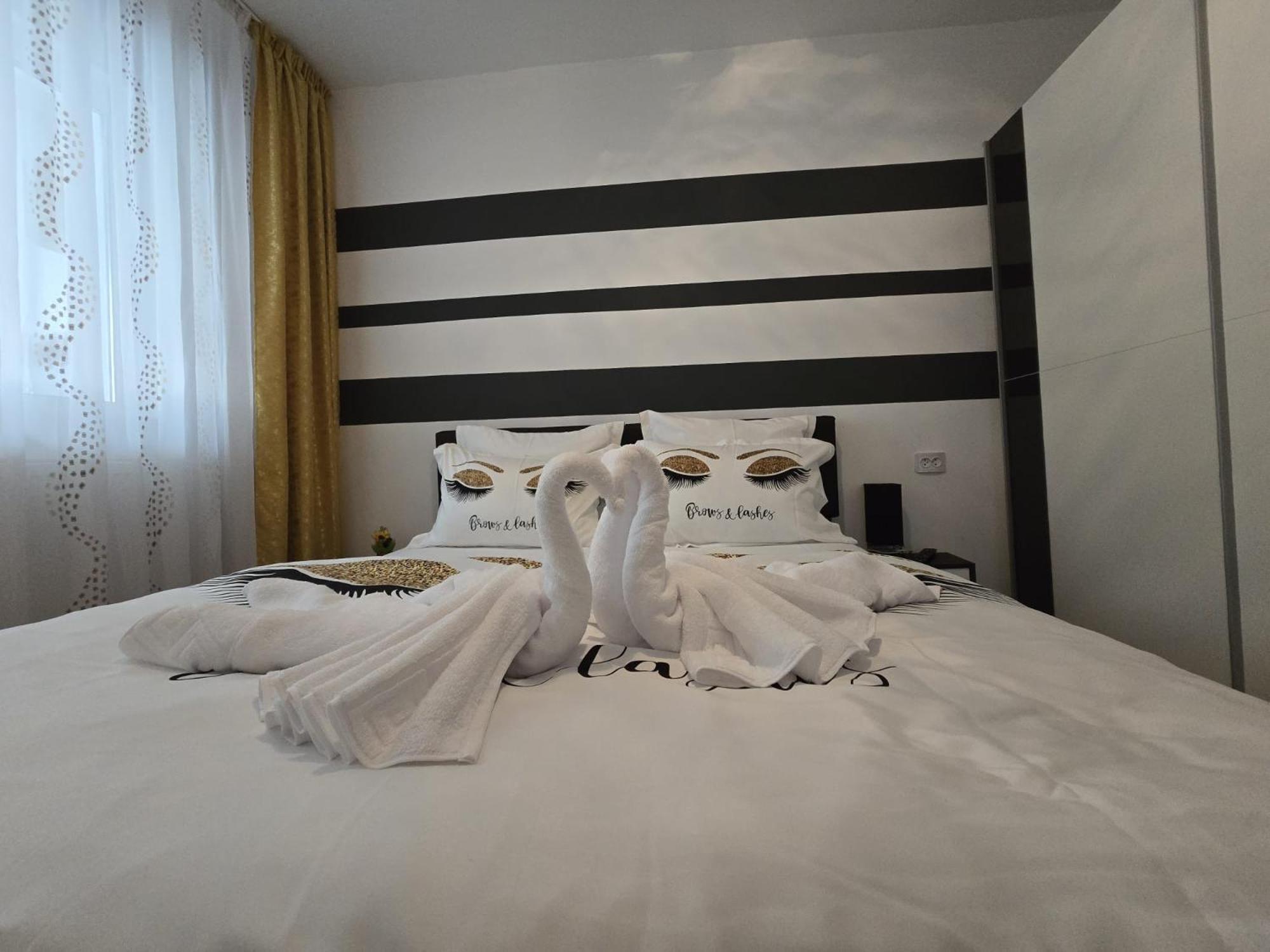 Apartament Sofy2 Băile Herculane Extérieur photo